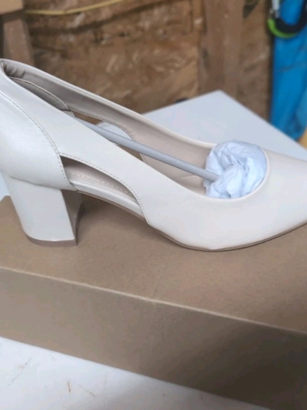 Women's Cream Block Heel Pumps — Elegant Mid Heel Dress Shoes